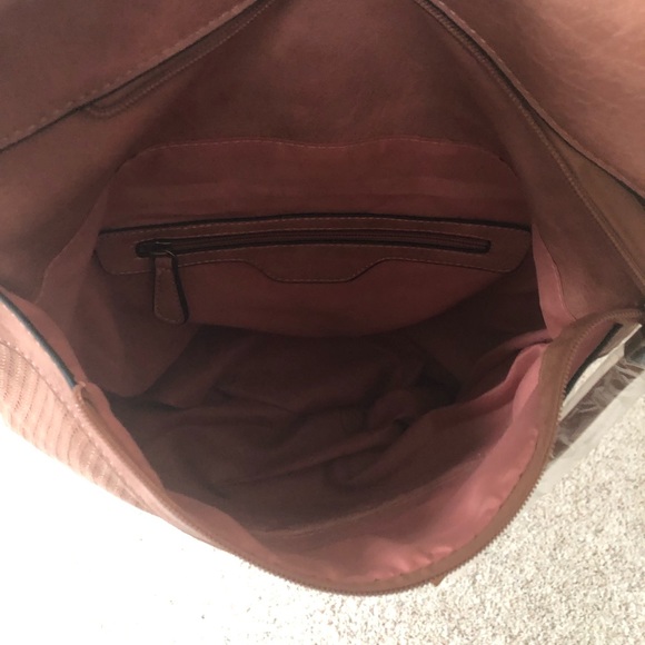 Vegan Leather Backpack🚫Last One🚫 - Picture 7 of 8